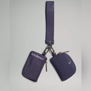 LULULEMON ! Dual Pouch Wristlet